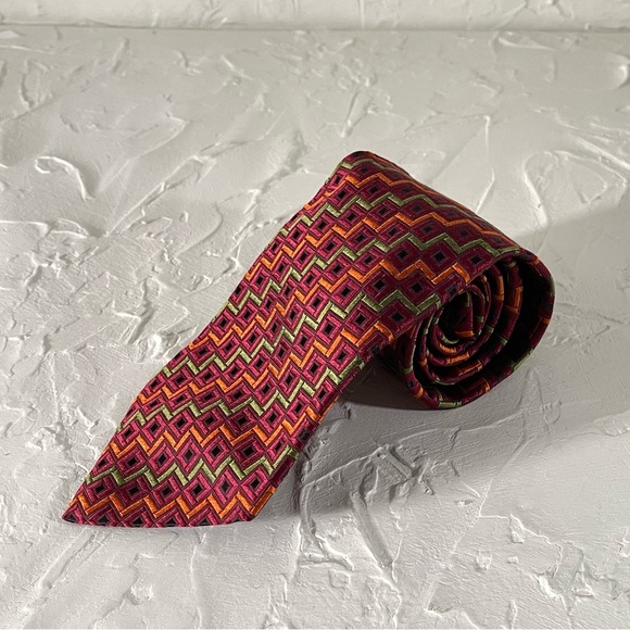 Giacomo De Senese Men's Chevron Silk Necktie - Picture 12 of 14